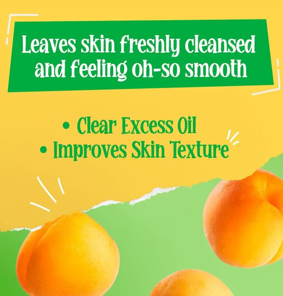 Face Wash- St.Ives Apricot Smooth Skin Face Wash with 2% Salicylic Acid which Removes Excess Oil and Impurities to Leave Skin Smooth 190ml