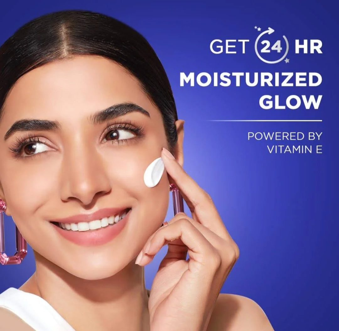 Brightening & Glowing Cream- Glow & Lovely Winter Bright HD Glow Cream infused with Vitamin-E 25gm