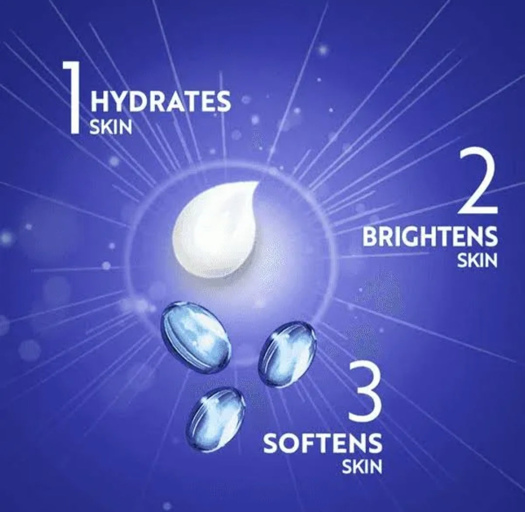 Brightening & Glowing Cream- Glow & Lovely Winter Bright HD Glow Cream infused with Vitamin-E 25gm